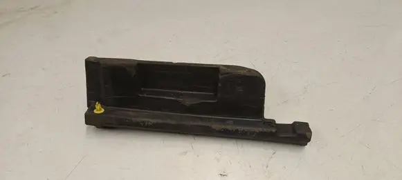 Fender foam support/seal