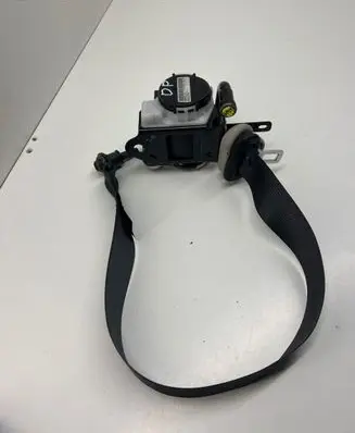 Nissan Navara D23 Front seatbelt 50A9M9C1XX 308486599 PPMJ1XWM0Z