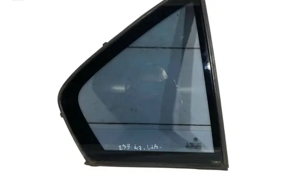 Rear vent window glass