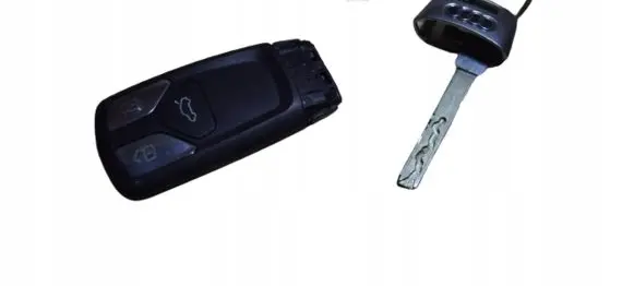 Audi A4 S4 B9 Ignition key/card 4M0959754T
