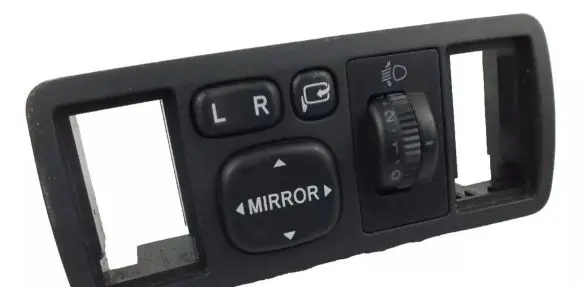 Wing mirror switch