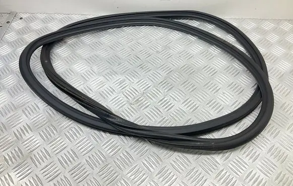 Front door rubber seal