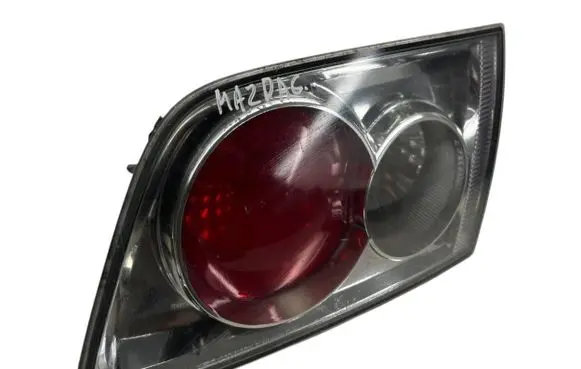 Mazda 6 Tailgate rear/tail lights 22661974