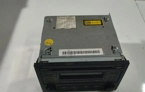Volkswagen Polo IV 9N3 Radio/CD/DVD/GPS head unit 6Q0035152
