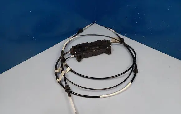 Land Rover Discovery 4 - LR4 Hand brake/parking brake motor LR072318 LR023622 LR032104