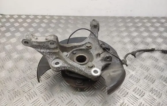 Opel Insignia A Front wheel hub