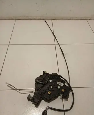 Volkswagen Transporter - Caravelle T6 Sliding door lock 7E0843654BR H088132 15233