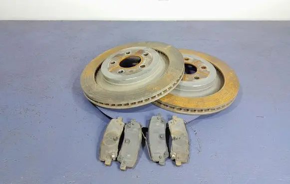 Ford Mustang I Rear brake disc 