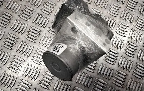 Chrysler Pacifica ABS Pump P68330875AA