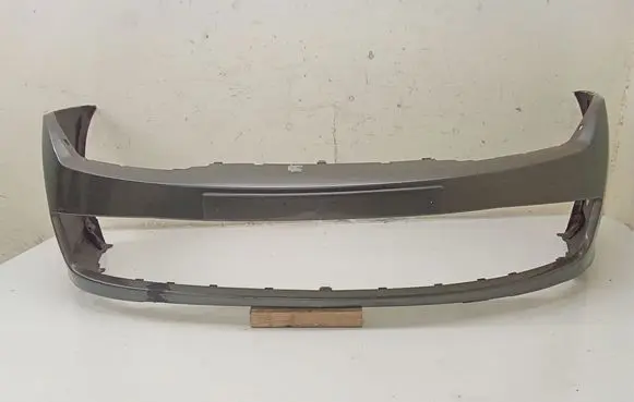 Renault Laguna III Front bumper 620220001R