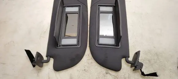 Peugeot 607 Sun visor