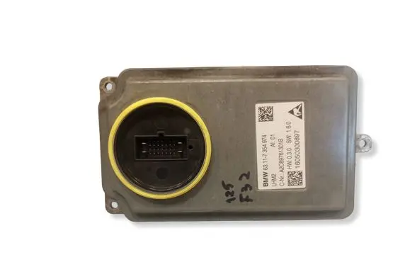 BMW X5 F15 Headlight ballast module Xenon 7354974 A2C89761301B 16050300897