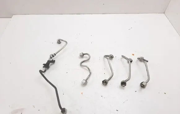 Renault Master III Fuel injector supply line/pipe 