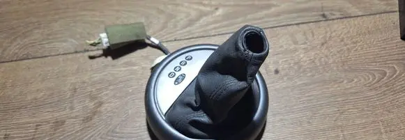 Mini Cooper Hatch Hardtop Gear shifter surround trim plastic 6800833