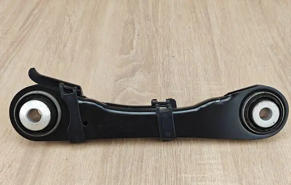 BMW 5 G30 G31 G38 Rear upper control arm/wishbone 6867538