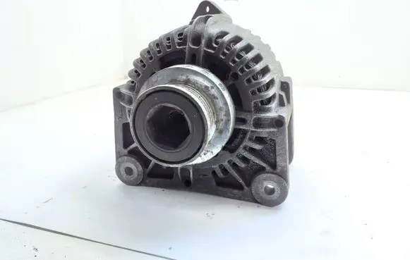 Renault Megane II Generator/alternator 8200386806 50110A