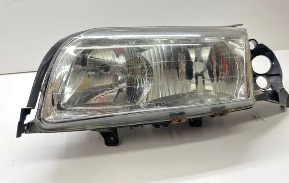 Volvo S80 Headlight/headlamp