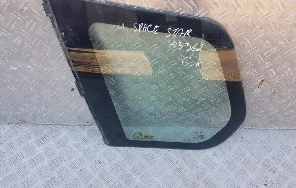 Mitsubishi Space Star Rear side window