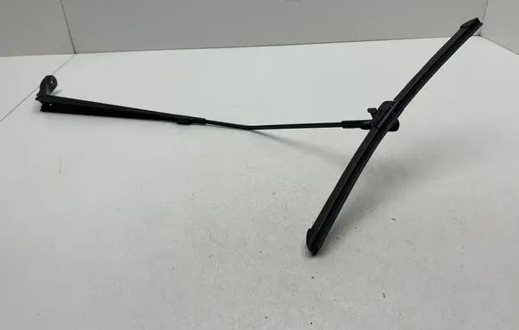 Peugeot 207 Windshield/front glass wiper blade 