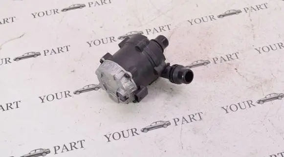 BMW 5 G30 G31 Electric auxiliary coolant/water pump 8638237