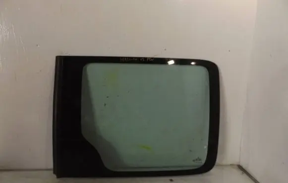 Citroen Berlingo Sliding door window/glass 