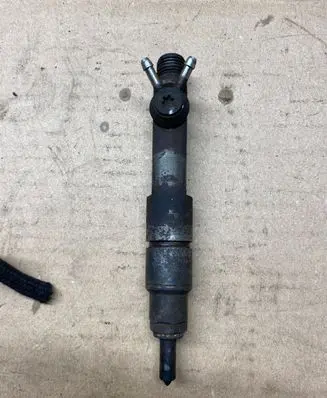 Volvo S70 V70 V70 XC Fuel injector 074130202B