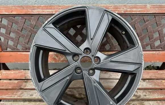 Seat Ibiza I (021A) R18 alloy rim 