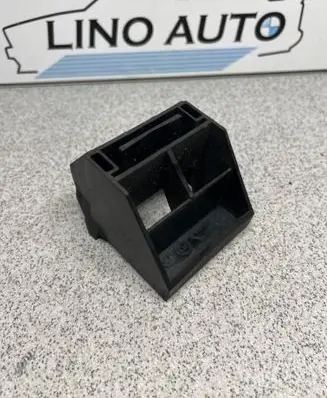 BMW 5 E60 E61 Radiator mount bracket 7542517