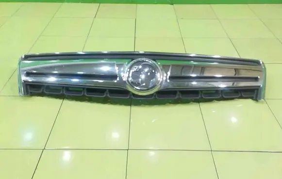 Opel Antara Front bumper upper radiator grill 25983424 WP102