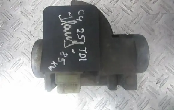 Audi A6 S6 C4 4A Mass air flow meter 4a0133471 0281002074