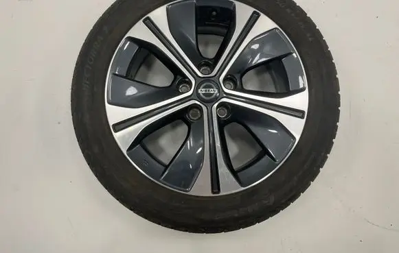Nissan Leaf II (ZE1) R17 alloy rim N86701