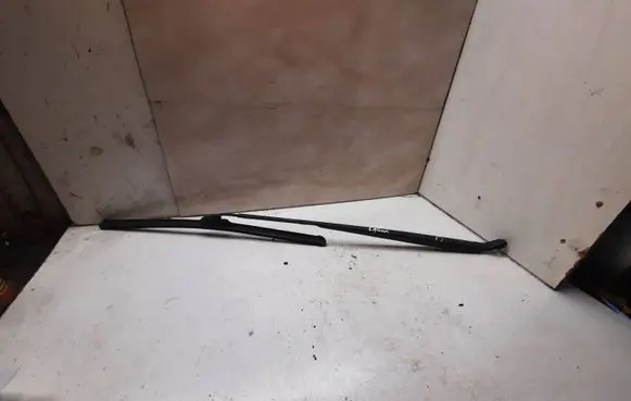 Renault Laguna II Front wiper blade arm 80004986