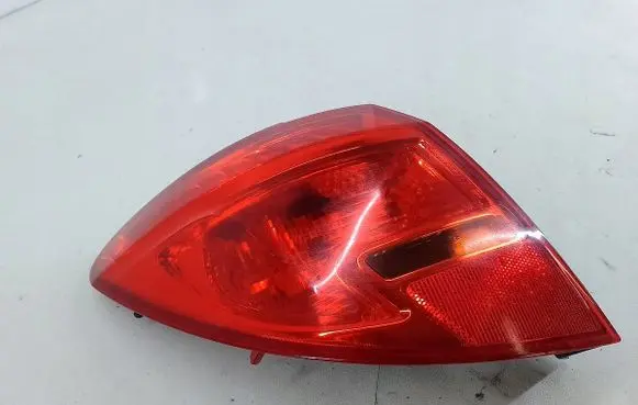 Opel Meriva B Rear/tail lights 21630101