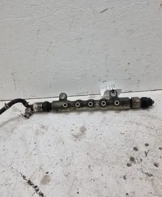 Toyota Corolla Verso AR10 Fuel main line pipe