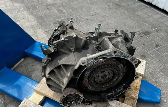 Skoda Superb B6 (3T) Automatic gearbox LKN 0AM325065N 1K0973213