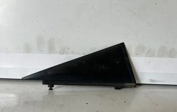 Honda CR-V Rear door glass trim molding 72721