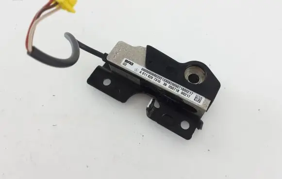 Mercedes-Benz R W251 Seat pressure sensor A0118207310