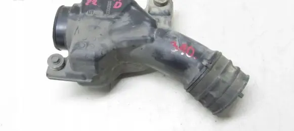Honda CR-V Intake resonator 