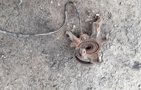 Renault Scenic RX Front wheel hub
