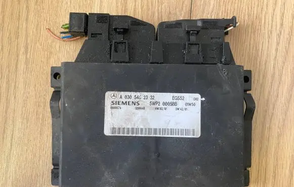Mercedes-Benz C W203 Gearbox control unit/module A0305452332 5WP20005BB