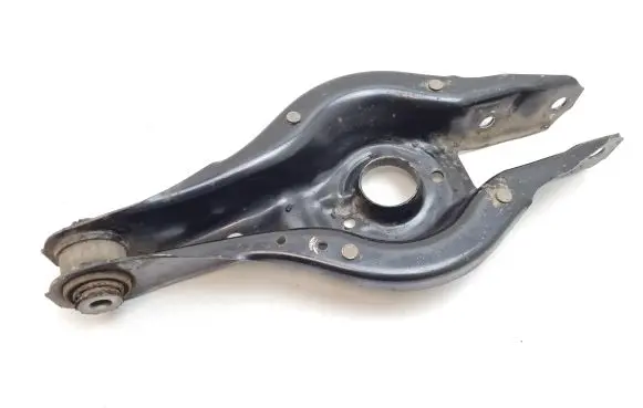 BMW 2 F22 F23 Rear upper control arm/wishbone 6867540