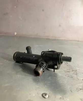 Audi Q5 SQ5 Engine coolant pipe/hose 03L121132AC PA66GF30