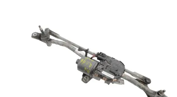 Front wiper linkage and motor