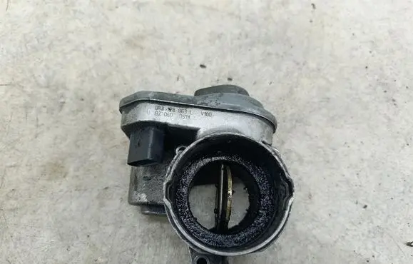 Dodge Caliber Throttle body valve 038128063L