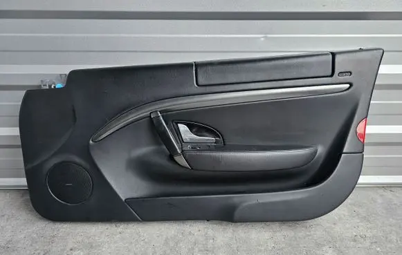 Maserati GranTurismo Front door card panel trim