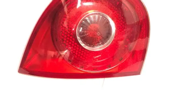 Volkswagen Golf V Tailgate rear/tail lights 1K6945093E 028500102