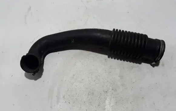 Volvo S40 Air intake duct part