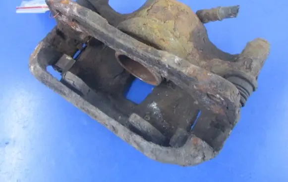 Hyundai Accent Front brake caliper
