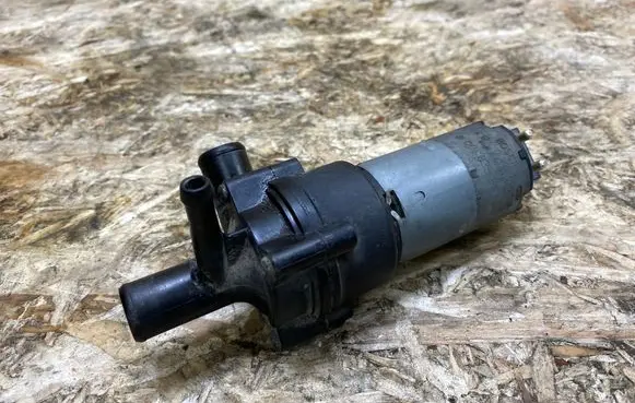 Mercedes-Benz SL R230 Electric auxiliary coolant/water pump 0018353564