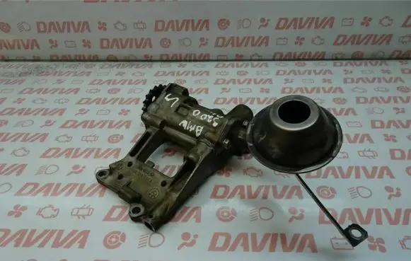 BMW 3 F30 F35 F31 Oil pump 2247217 2354002